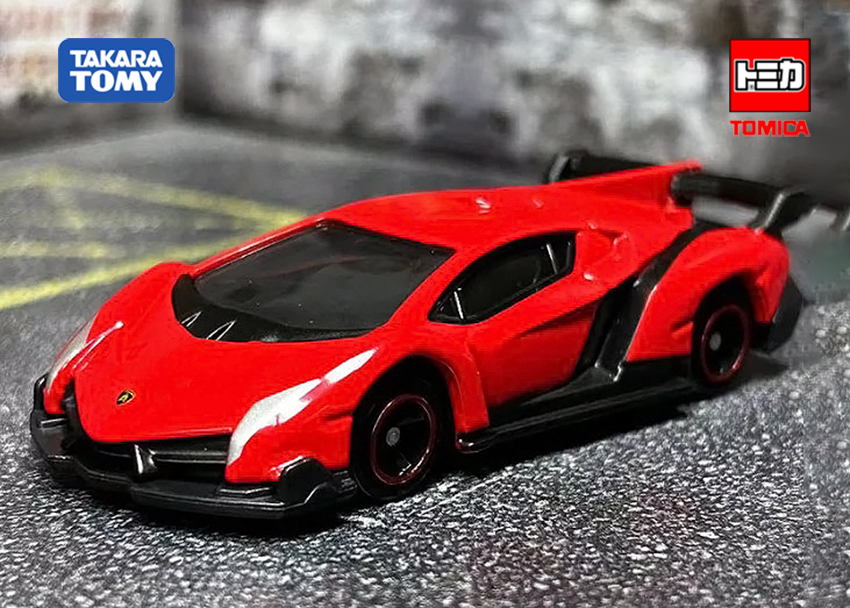 TOMICA REGULAR DIECAST NO. AO-01 LAMBORGHINI VENENO - Image 4