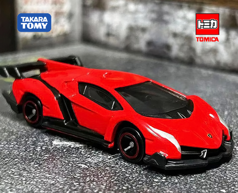 TOMICA REGULAR DIECAST NO. AO-01 LAMBORGHINI VENENO - Image 2